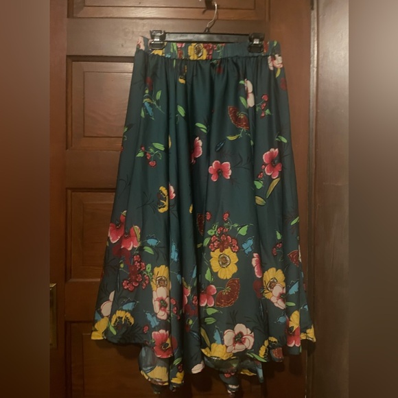 Anthropologie sleek a-line midi skirt - Picture 7 of 15
